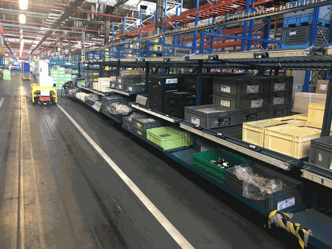Solution IoT de Pick-To-Light sans fil sans contact Pour le kitting et la préparation de commande, le geste métier est digitalisé grâce aux capteurs IoT